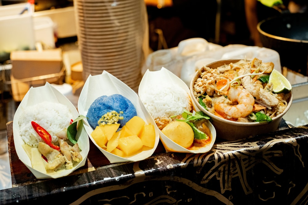 New Orleans Cocktail and Food History Tour in New Orleans