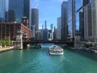 Chicago River Architecture Tour