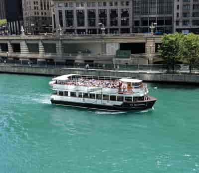 Chicago River Guided Architecture Riverboat Tour